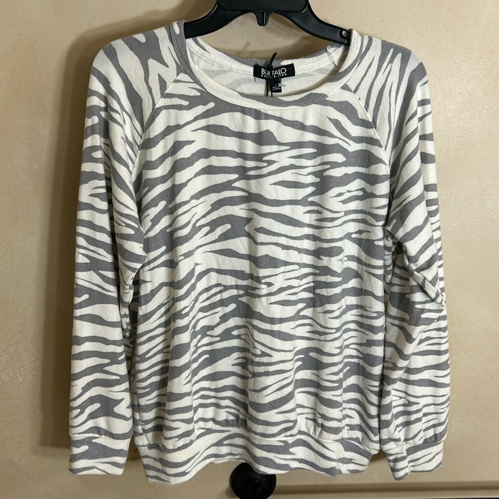 Grey/white Zebra Print Top. Size Large